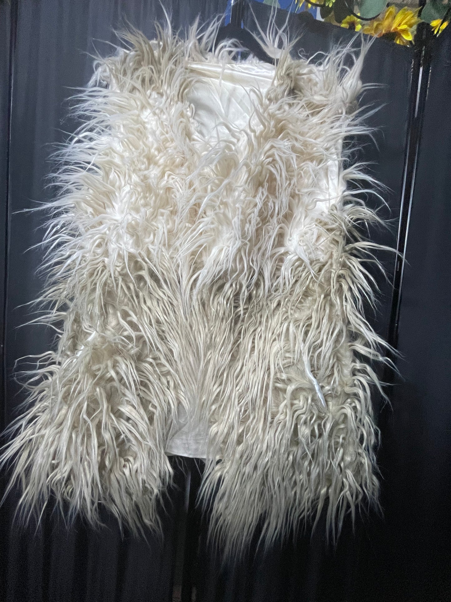 Size S/M Afghan gilet