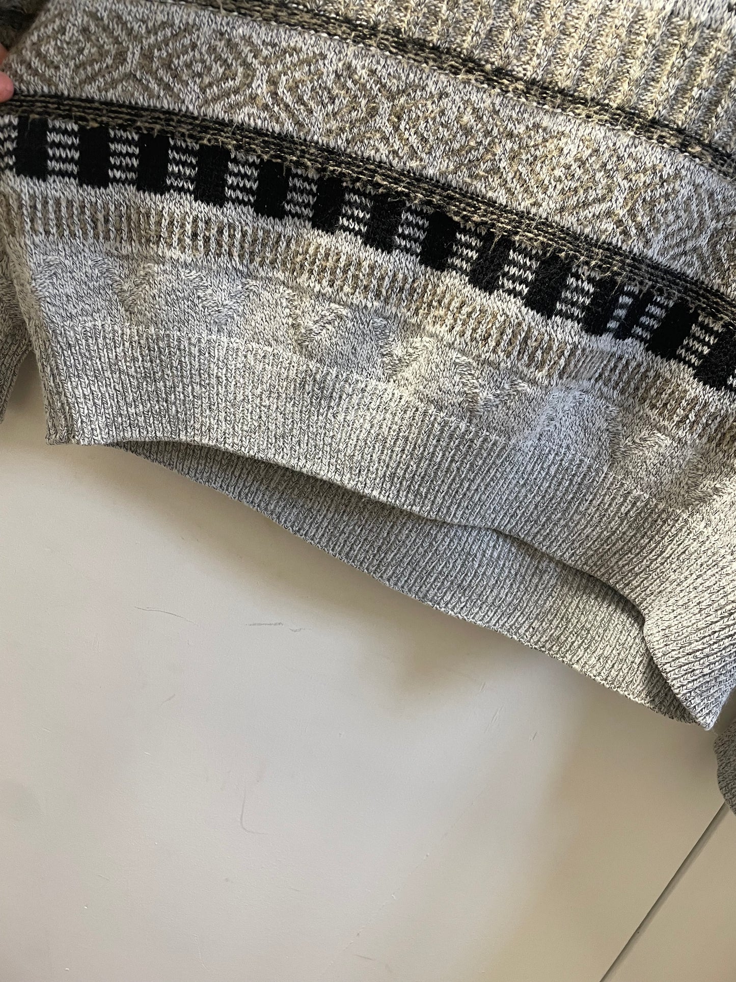 XL men's vintage Canda jumper