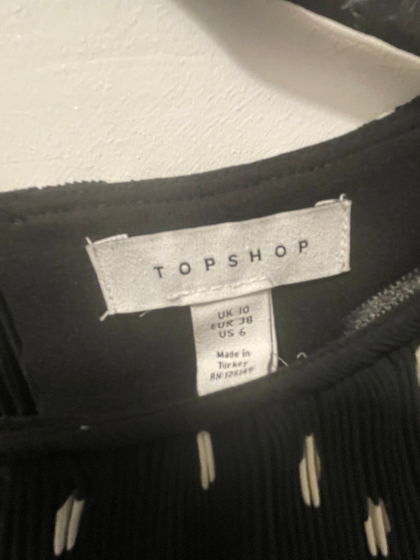 Size 10 Polka dot plisse dress